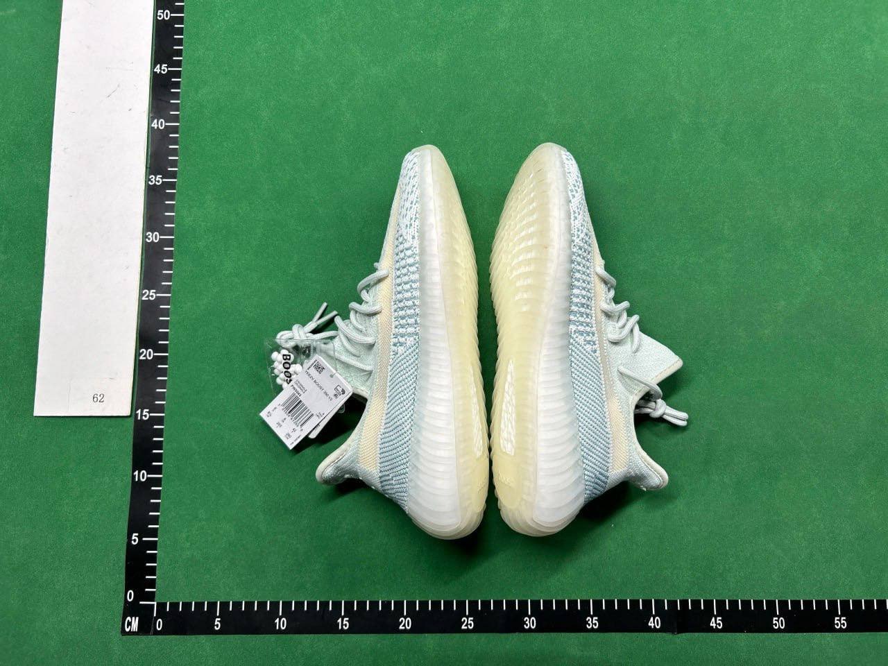 YEEZY 350 -2