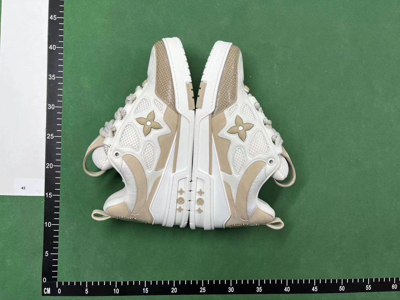 LV Skate -3
