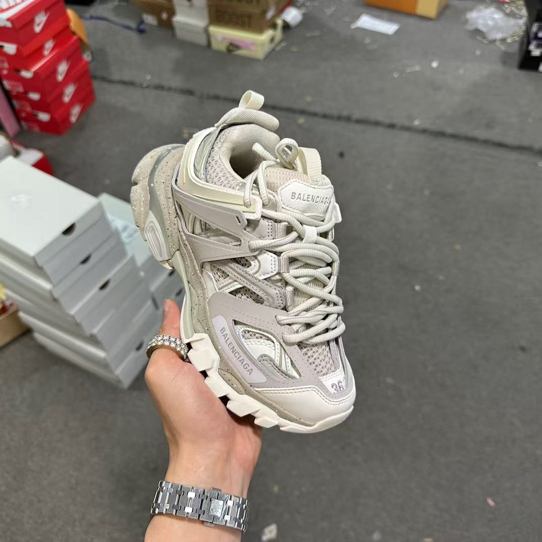 Balenciaga 3.0