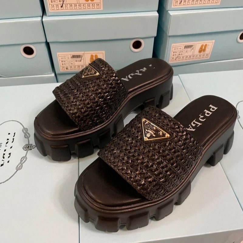 prada  slippers  -4