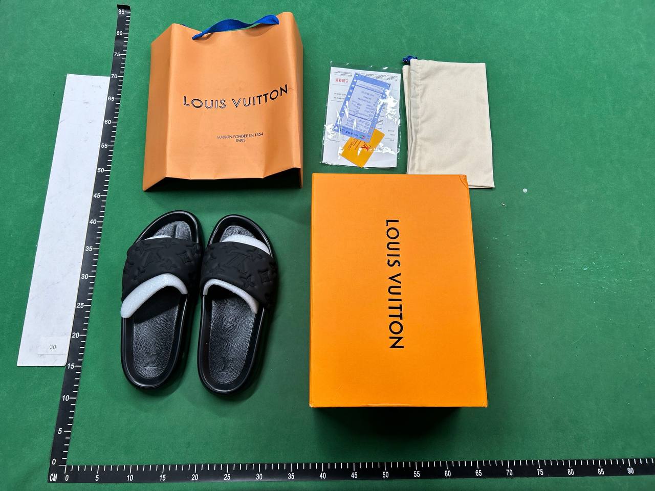  LOUIS VUITTON SLIDES -5