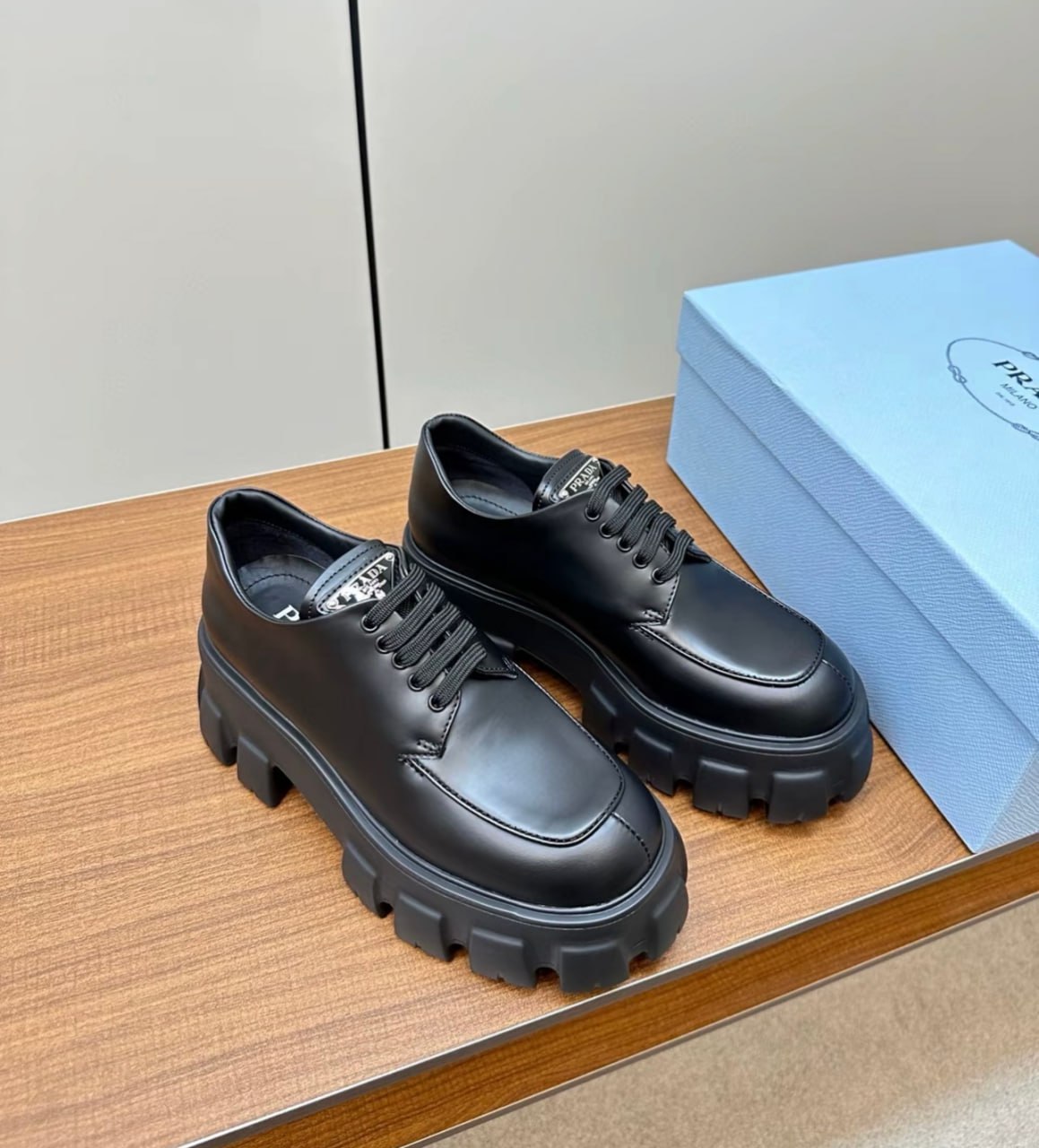 Prada Monolith -2