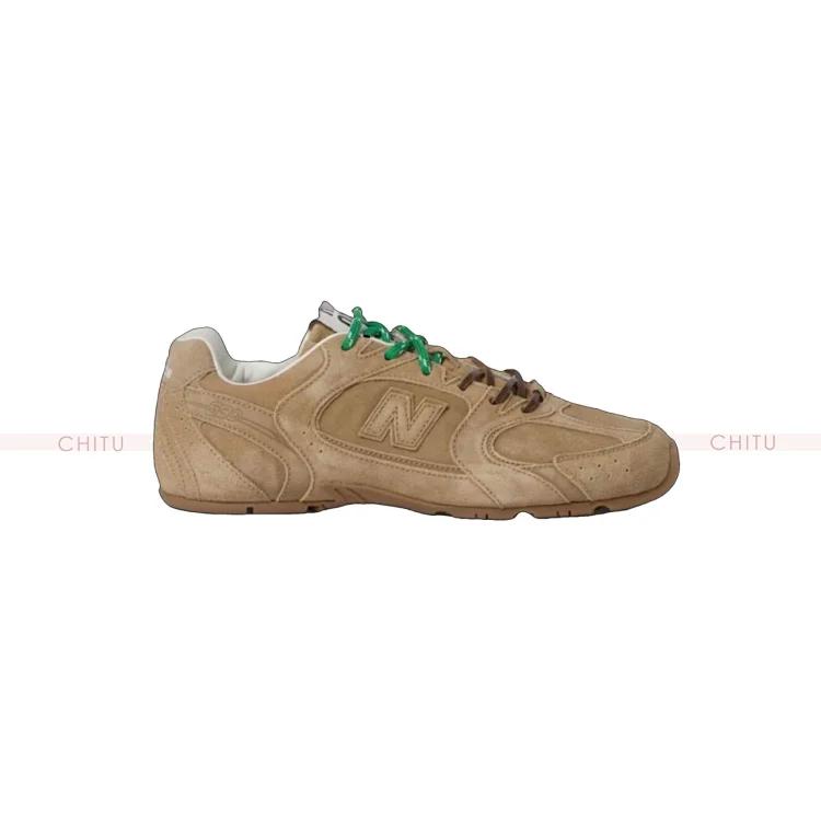 Miu Miu Sneakers |
