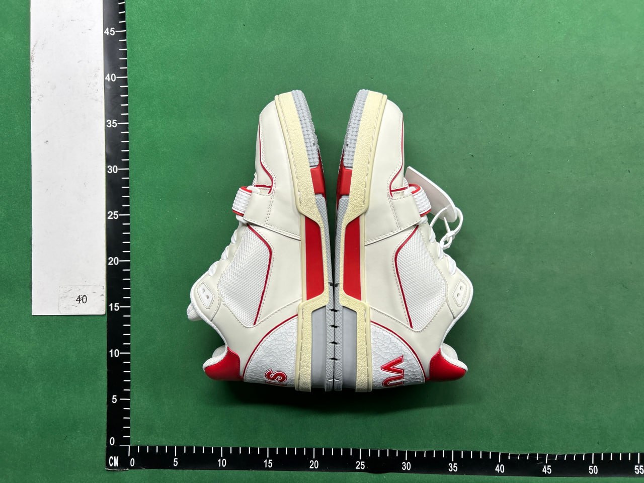 Lv Trail Sneaker -4