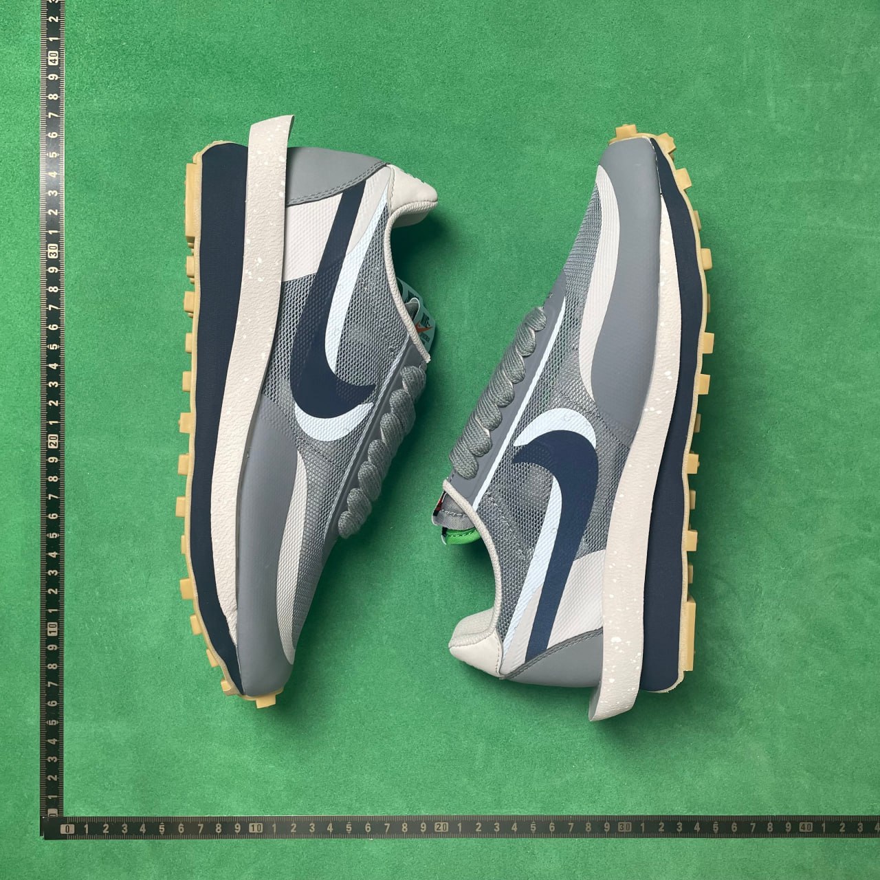 Nike LDWaffle   -2