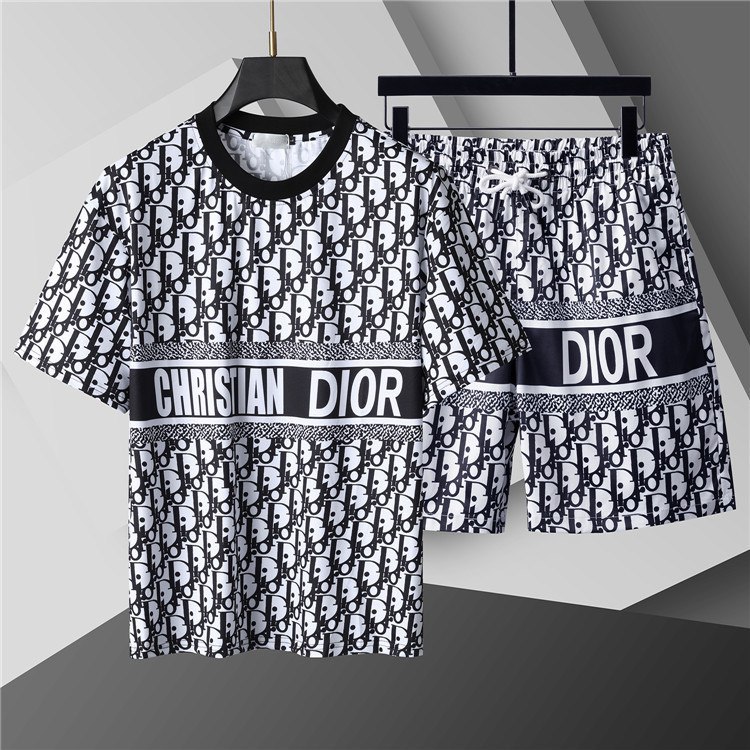 Louis Vuitton LV /Dior /Burberry suit T-shirt/shorts -4