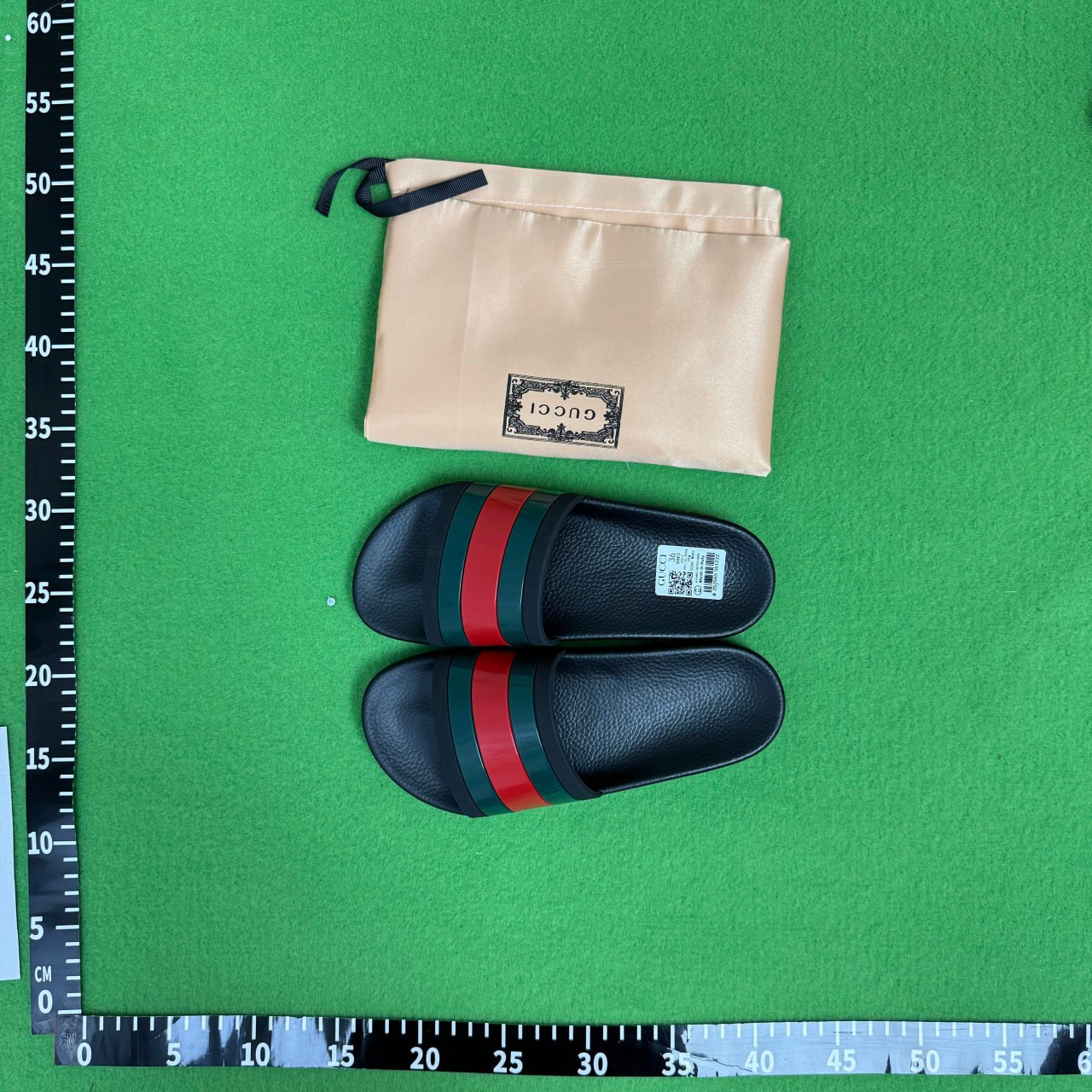 Gucci/Burberry quality slippers/shoes -4