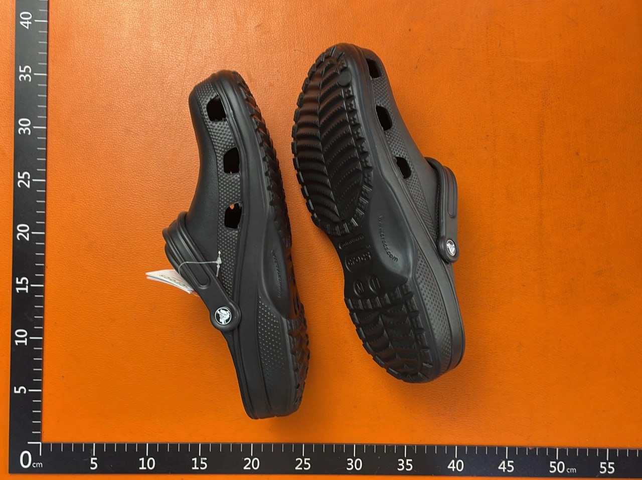 crocs -2
