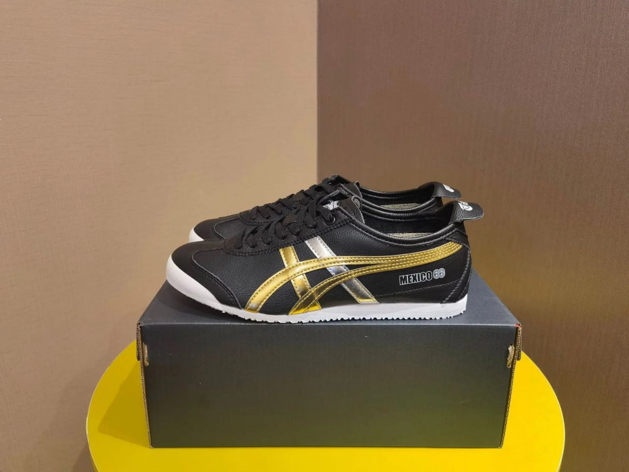 Onitsuka Tiger