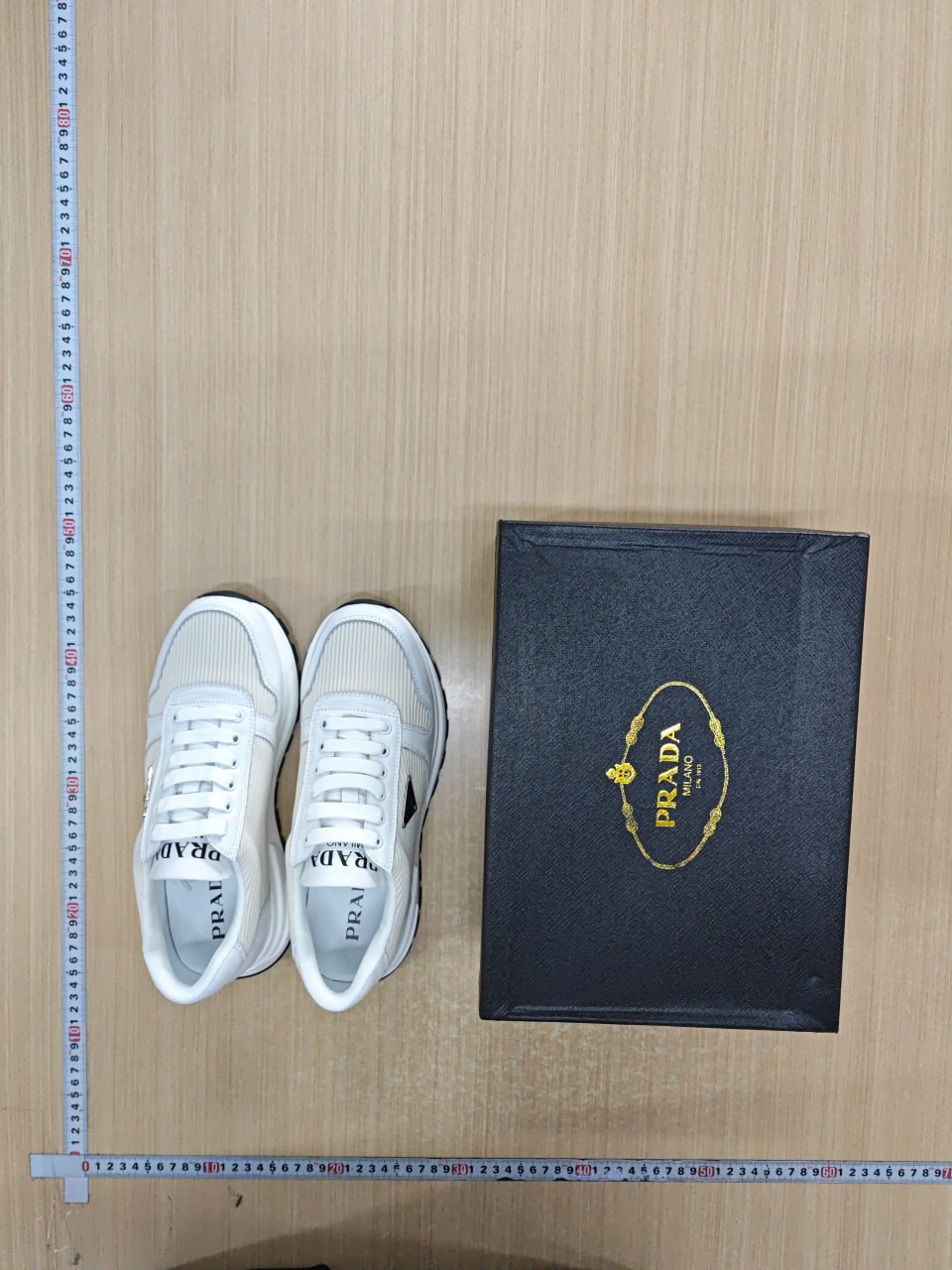 Prada -3