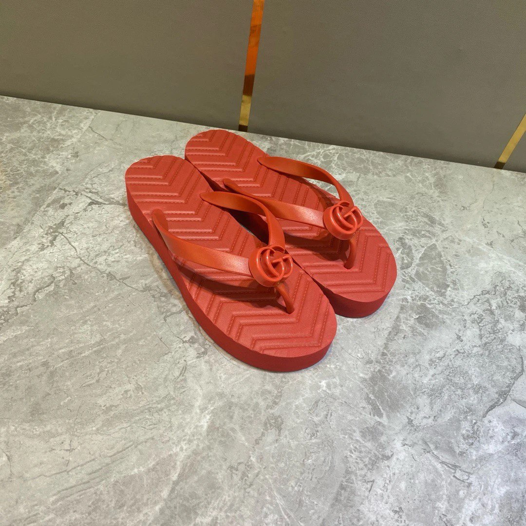 Burberry & chanel & Gucci slippers -4