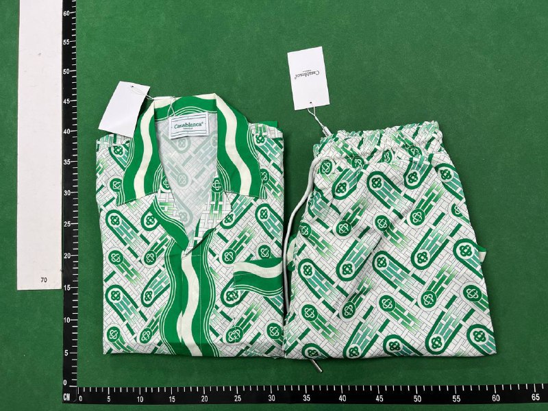 Casablanca suit   (40 CP) -5